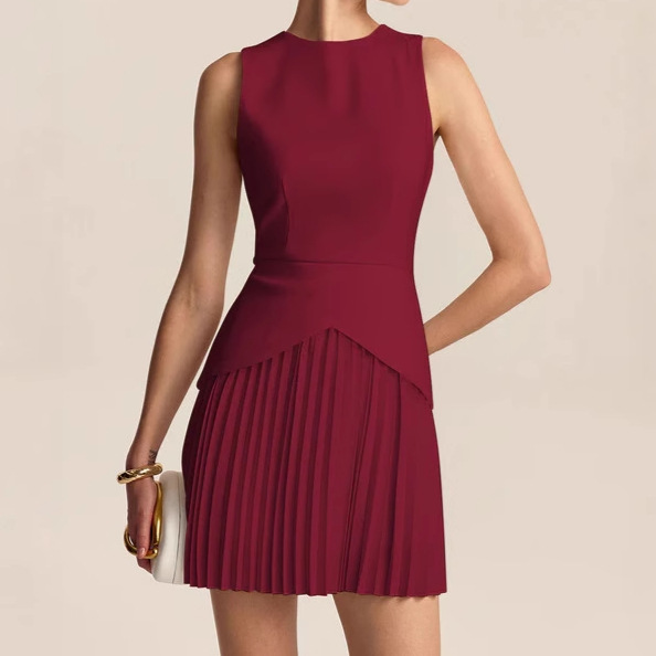 summer elegant brace with a round collar sleevless