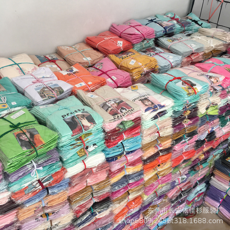 Low-Price Clearance Stock Clothing 2025 Summer Women's Short-Sleeve T-Shirts Export Southeast Asia Africa Street Vendor Supply