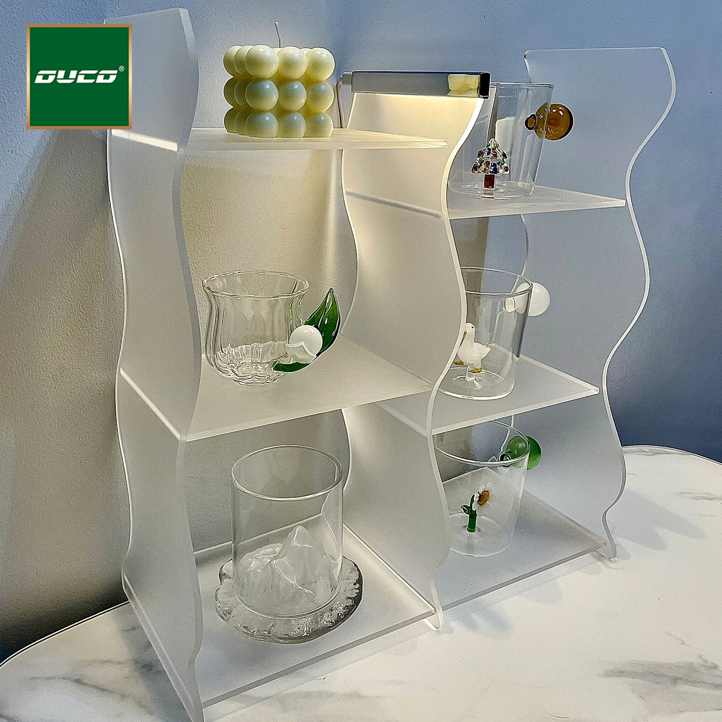 工厂批发网红磨砂亚克力展示架化妆品收纳亚克力制品桌面展示架