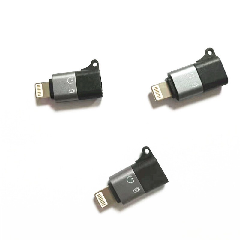 Suitable for Type c female to Apple male C wireless microphone radio microphone OTG charging connection U disk converter