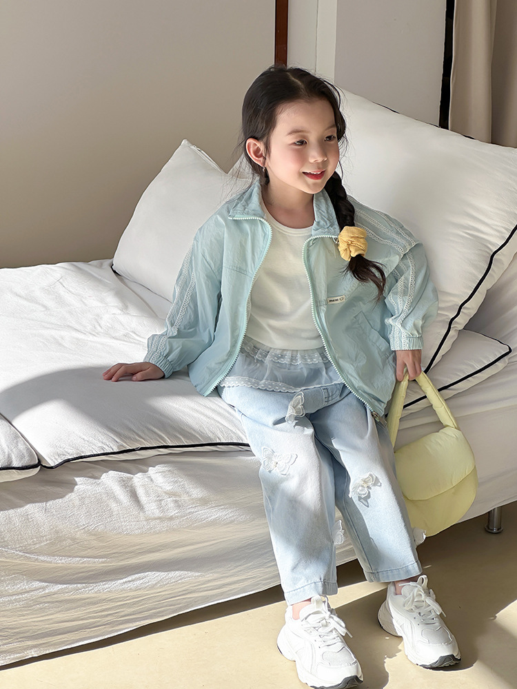 [En stock] Chaqueta de protección solar para niñas 2025 verano nuevo estilo chaqueta de costura de cuello alto para niños ropa de piel fresca image 3