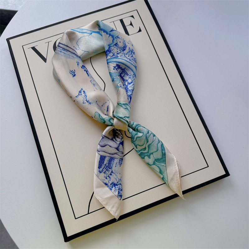 Bufandas de seda para mujeres primavera y otoño bufandas de moda para mujeres bufandas de cuello para maestros y empleados regalos de impresión de lujo ligero