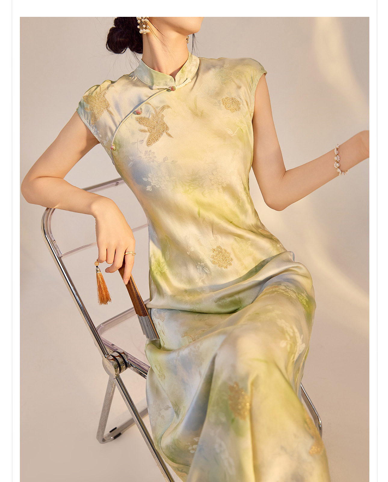 Váy Qipao cải tiến cao cấp phong cách Trung Quốc mới, in họa tiết tinh tế, cổ đứng ôm sát N5008 — Hiển thị màu xanh chi tiết 2