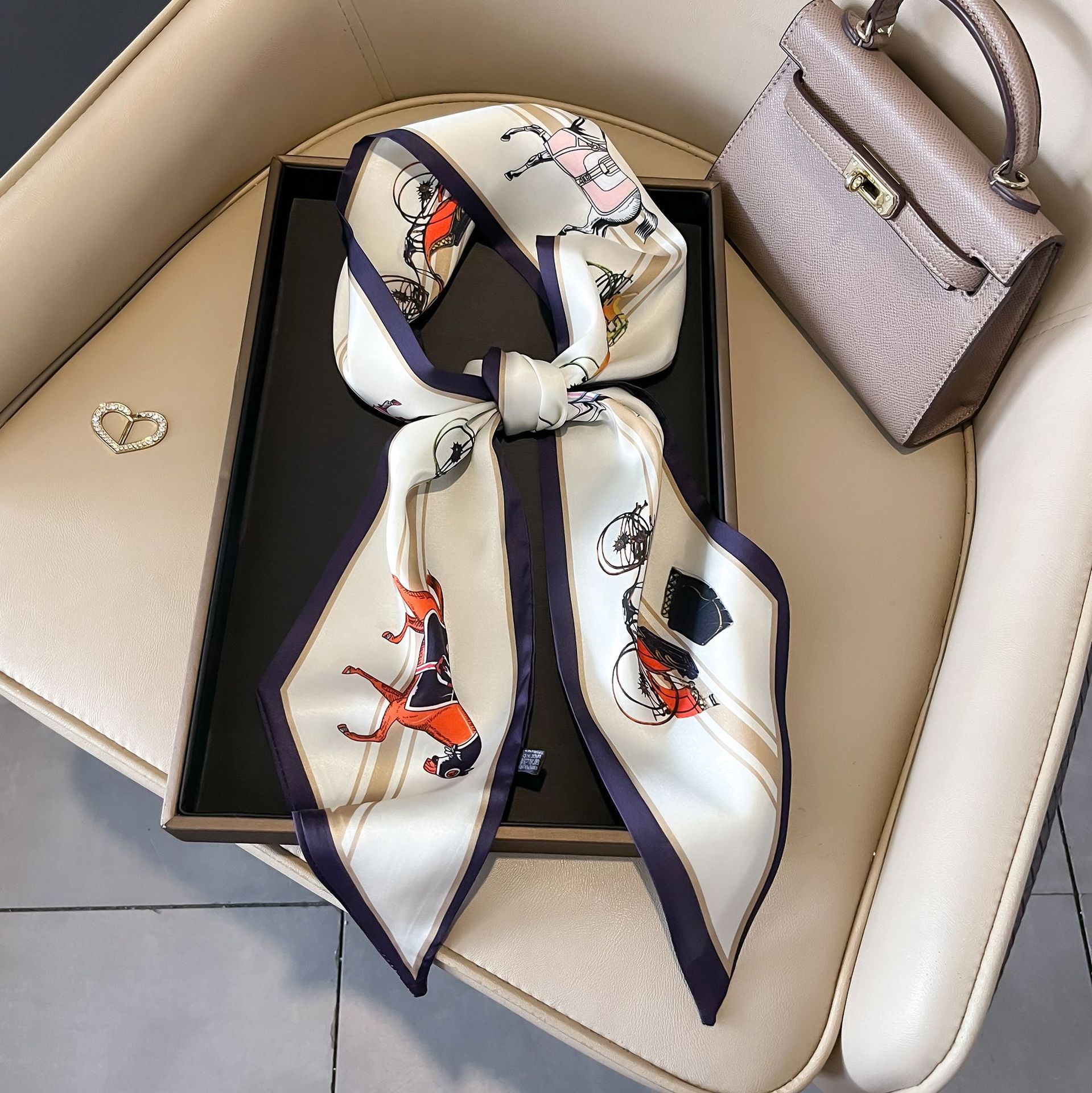 Nuevo caju pequeño cinturón de bufandas onduladas caju multifuncional cinturón de pelo de alta calidad bufandas profesionales