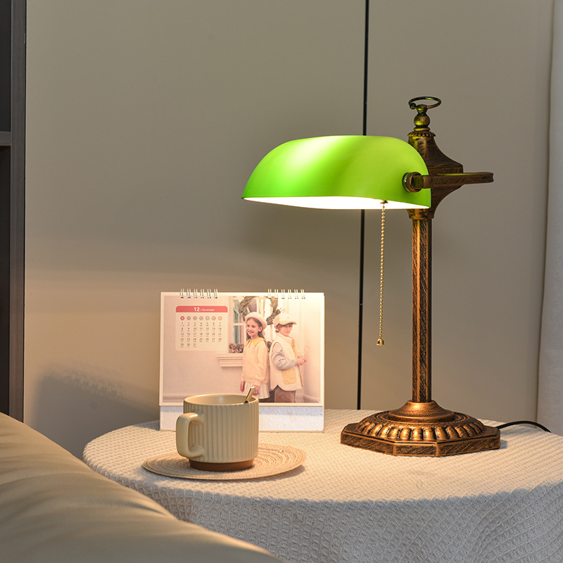 Clásico americano antiguo Shanghai retro cubierta de vidrio verde dormitorio cabezal de cama sala de estudio sala de estar lectura protección de ojos lámpara de banco