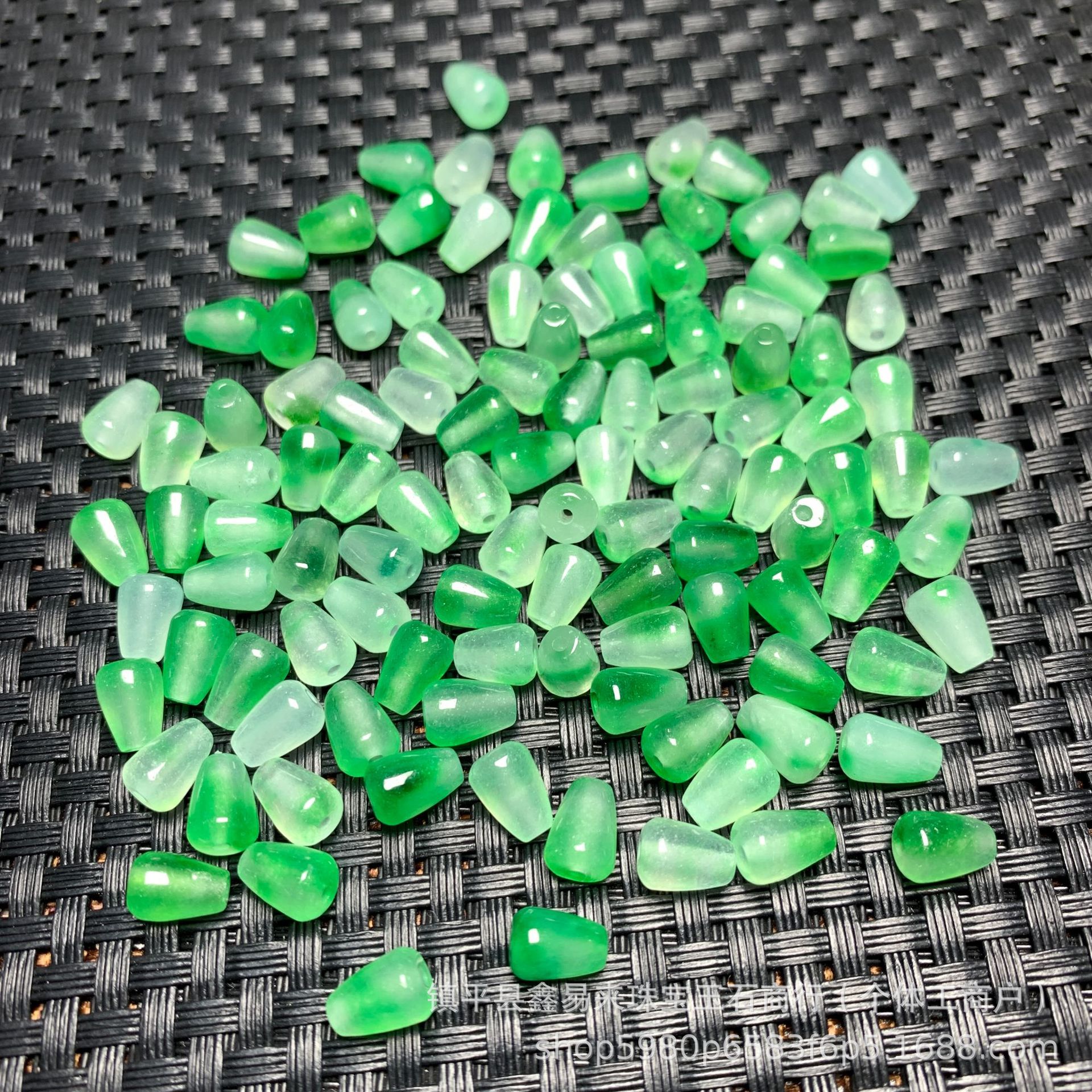 冰底飘绿6x9直通孔小水滴diy玉石配饰手链项链耳坠散珠配饰批发