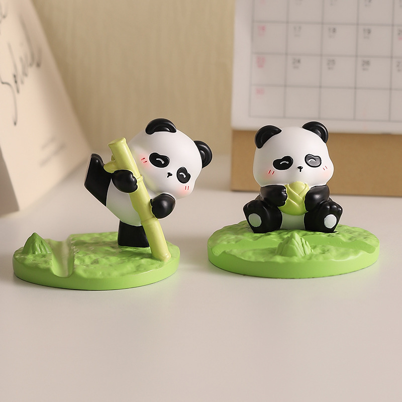 New Cartoon Panda Mobile Phone Bracket Desktop Ornaments Lazy Flat Support Shelf Resin Hand-made Gifts for Men and Women New Cartoon Panda Mobile Phone Bracket Desktop Ornaments Lazy Flat Support Shelf Resin Hand-made Gifts for Men and Women