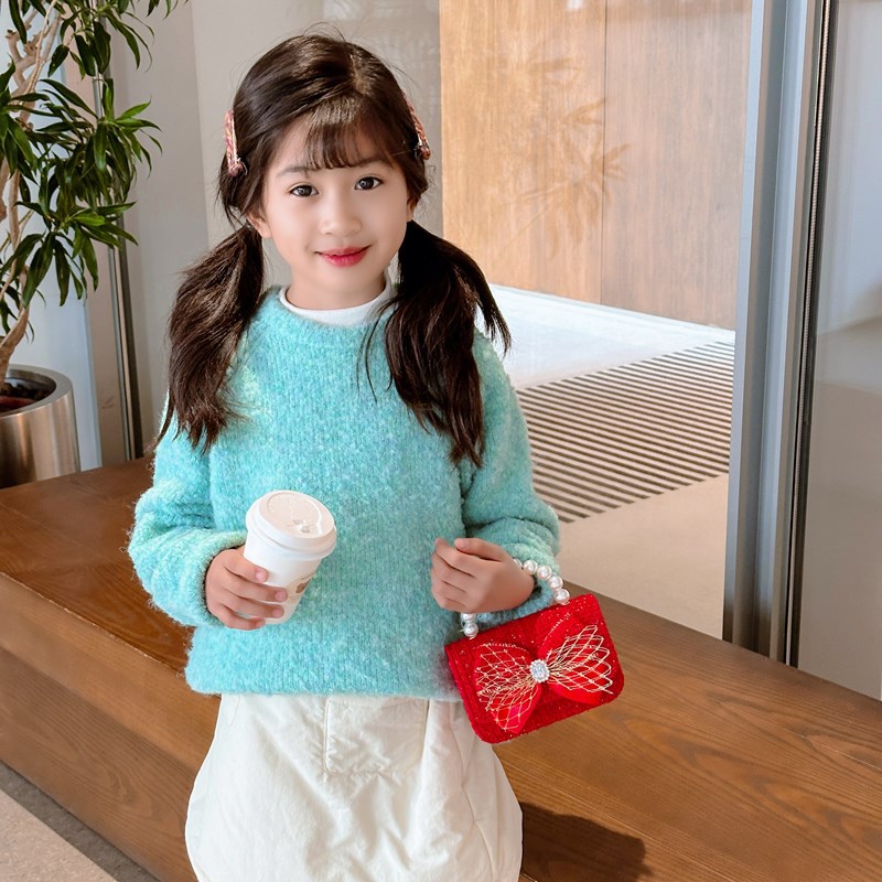 Pequeño viento rojo perfumado bolsos de Año Nuevo para niños y niñas lindos bolsos de perlas de arco 2025 nuevos bolsos de cadenas para niños