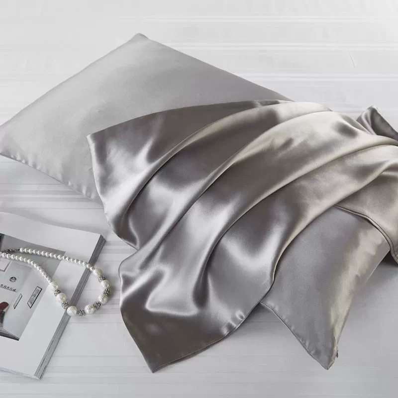 Silk pillowcase