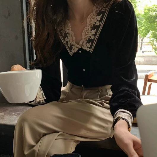 Кружевные топы с V-образным вырезом в ретро стиле для женщин, лето-осень 2025, новая мода, французский стиль, короткие топы для женщин