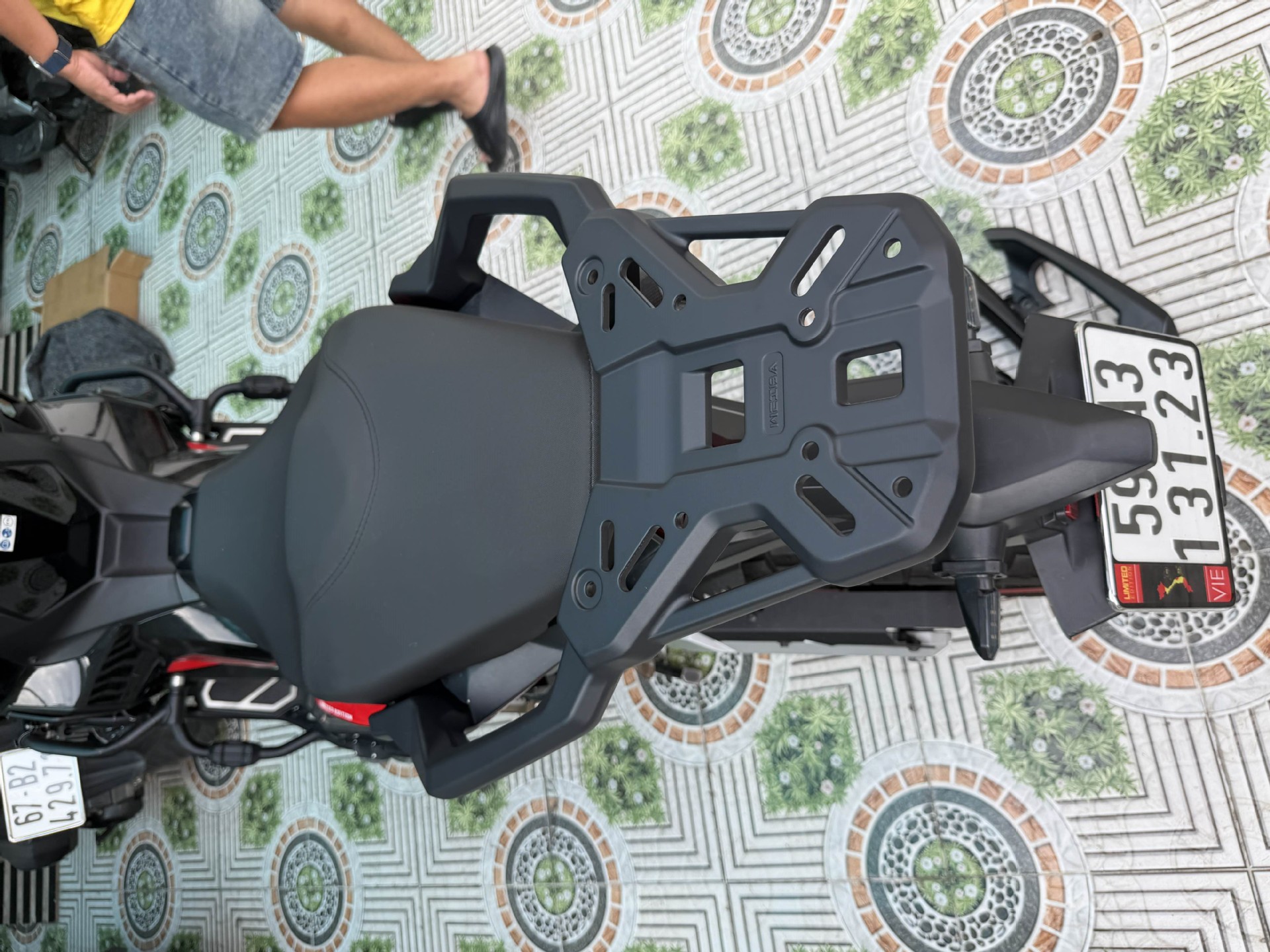 Suitable for 17-20 Honda Xadv750 X-Adv Modified Rear Tail Rack Rear Shelf Tail Box Bracket Luggage Rack