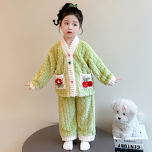 ͯ�b�������m�q˯�ɼ�����СͯŮ�����Ӻ�ů�Ҿӷ�˯�������