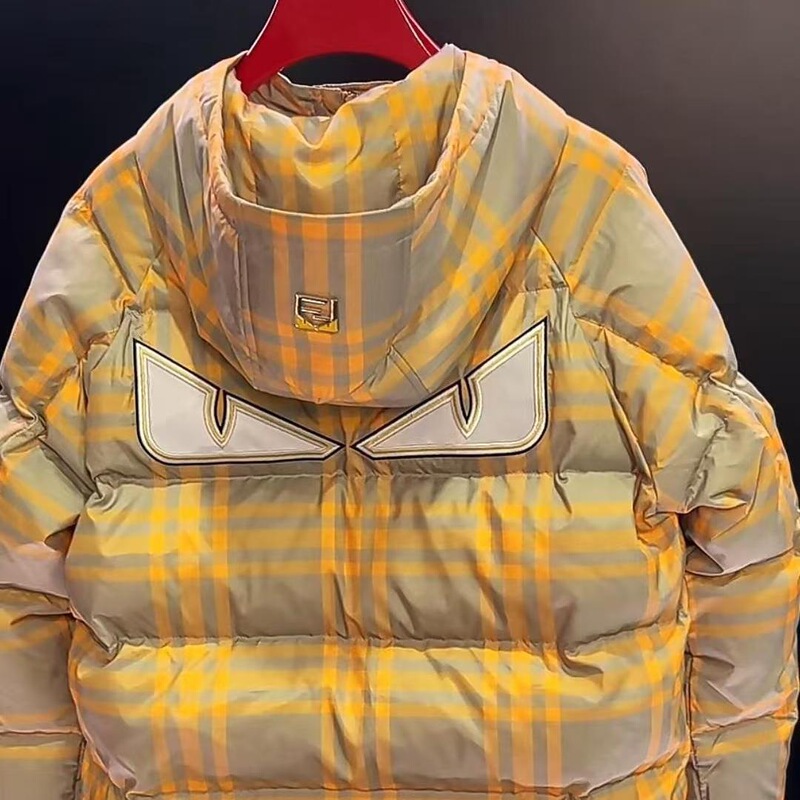 2025 Winter New Fashion High-End Embroidery Hooded down Jacket Men's Casual Easiest for Match White Duck down Warm Jacket