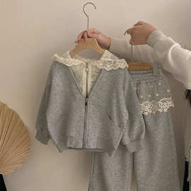 女童春秋套装2025新款连帽卫衣休闲蕾丝开衫外套拼接卫裤子两件套