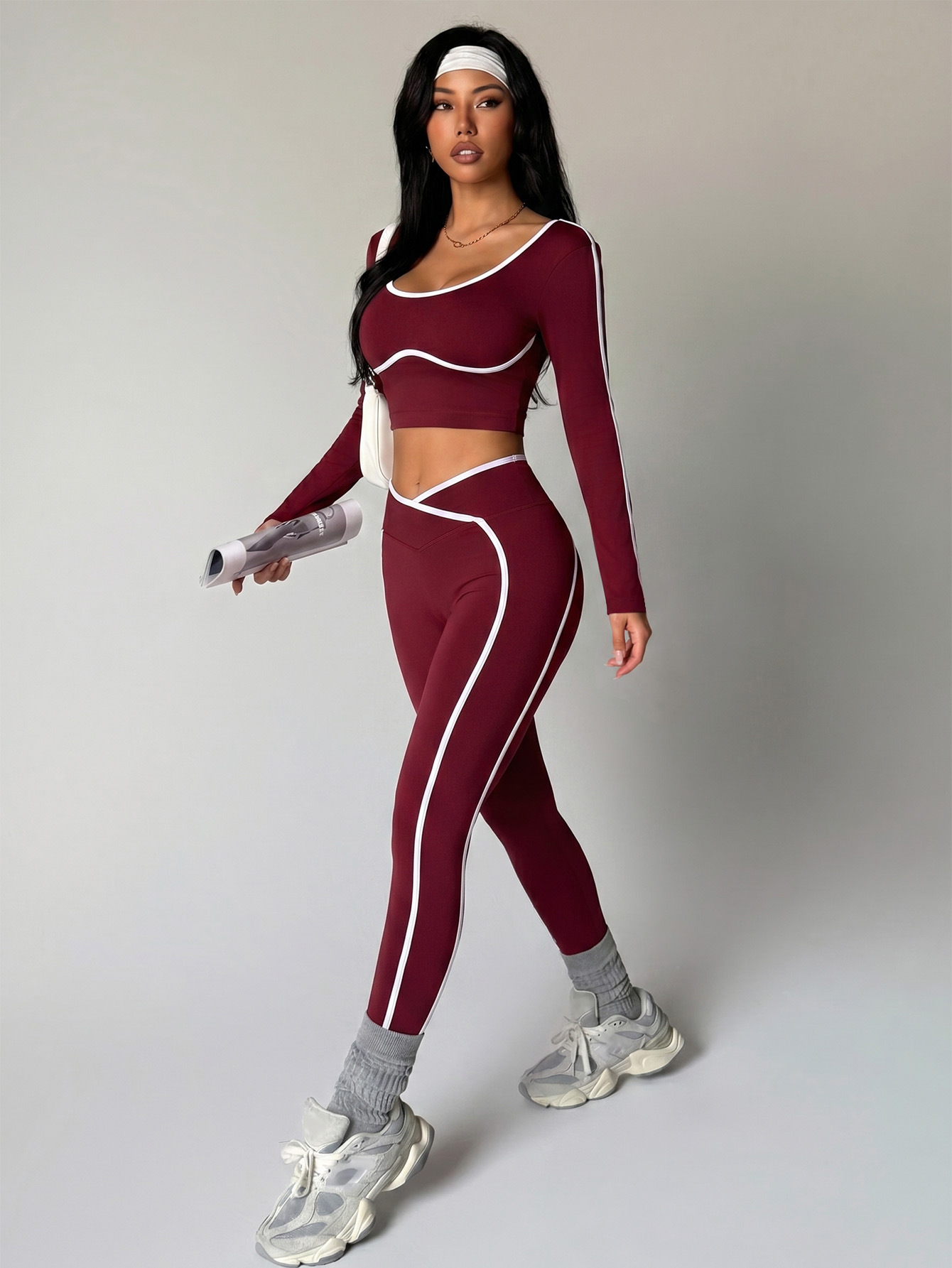 Trajes deportivos de color transfronterizos de otoño de mujeres cuello en forma de U, ropa de yoga de manga larga, cintura alta y cadera, ajuste de dos piezas image 5