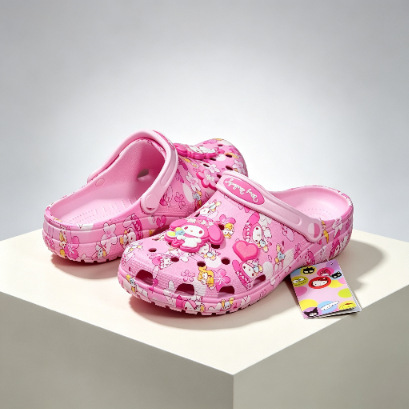 Kajia 2025 new My Melody collaboration clogs, non-slip beach sandals for parents and children, adult and kids outdoor slippers