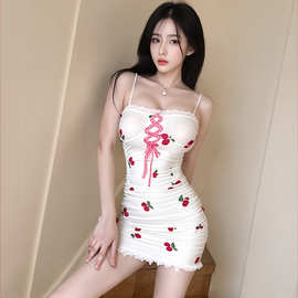情趣内衣纯欲樱桃系带蕾丝包臀裙制服小胸显大诱惑套装辣妹纯欲