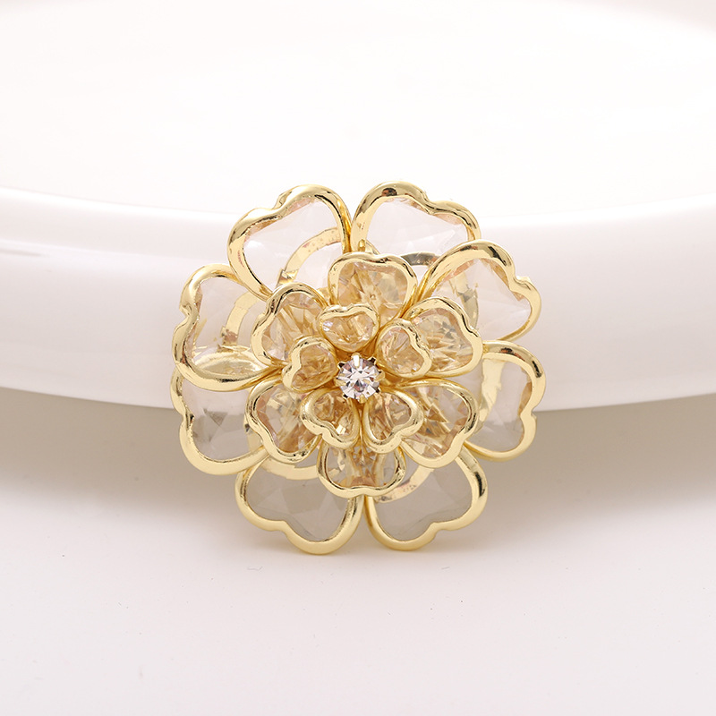 Nuevos accesorios acrílicos camellia accesorios materiales de diamante hechos a mano accesorios de ropa de alta calidad DIY joyas decoración