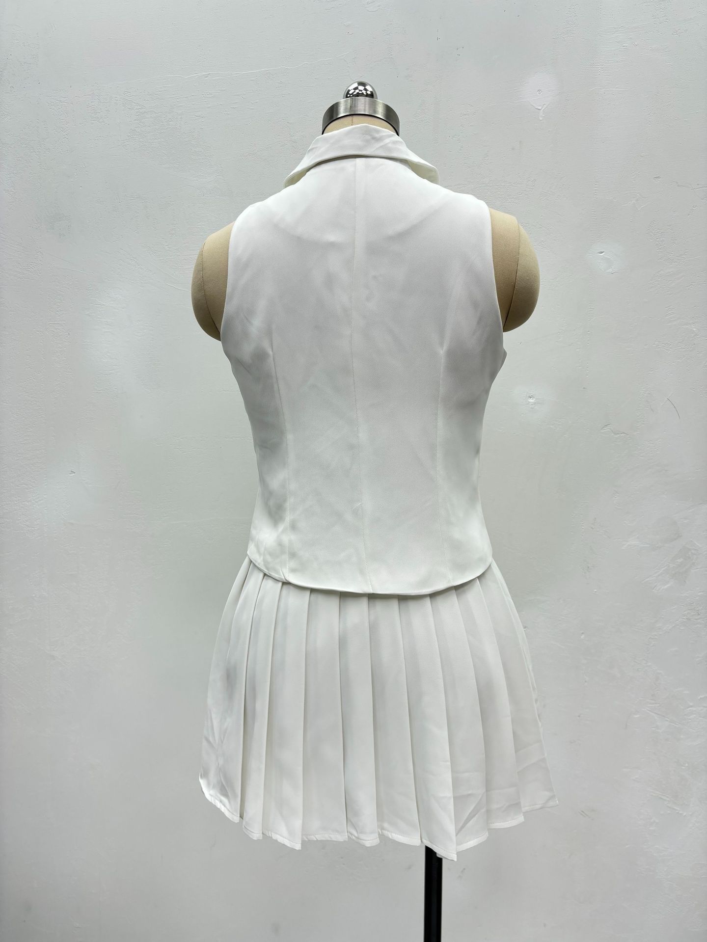 African Spring/Su New European American Women's Outfit: Sleeveless Vest And Pleated Short Skirt Two-Piece Set For_ecoleips.com