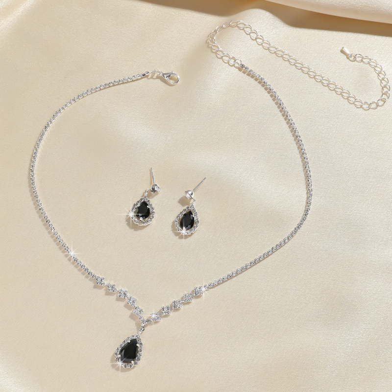 Heißer verkauf exquisite kralle kette halskette ohrringe set zwei stück set wasser tropfen halskette schlüsselbein kette abend zubehör für frauen_voghion.com