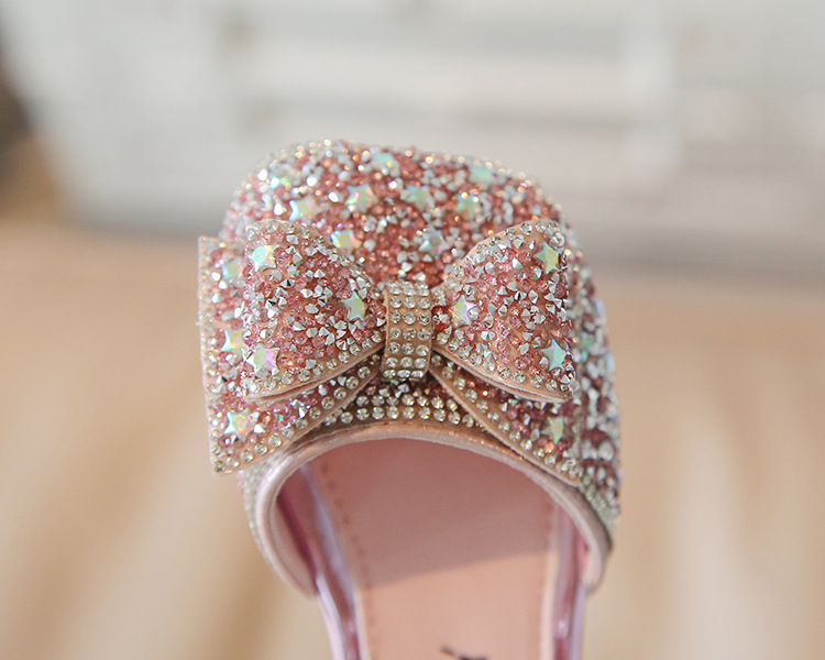 Κορεατική έκδοση γλυκιά πριγκίπισσα κοριτσιού με τόξο 2022 καλοκαίρι νέα δερμάτινα παπούτσια μικρά παιδικά σανδάλια_voghion.com