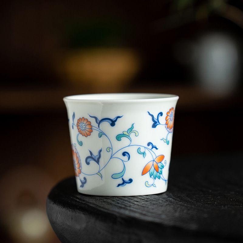 仿斗彩缠枝纹主人杯直口杯家用陶瓷功夫茶具复古大号茶杯单杯子