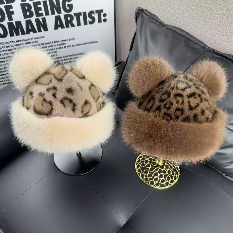 Bear orejas leopardo sombrero de peluche para mujeres otoño invierno vintage versátil sombrero de bolsillo grueso sombrero de abrigo frío