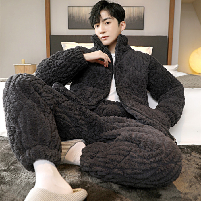 2024 otoño y invierno pijama de hombre coral de lana más lana gruesa chaqueta de algodón de transmisión en vivo manga larga conjunto de tres capas de algodón intercalado de calor