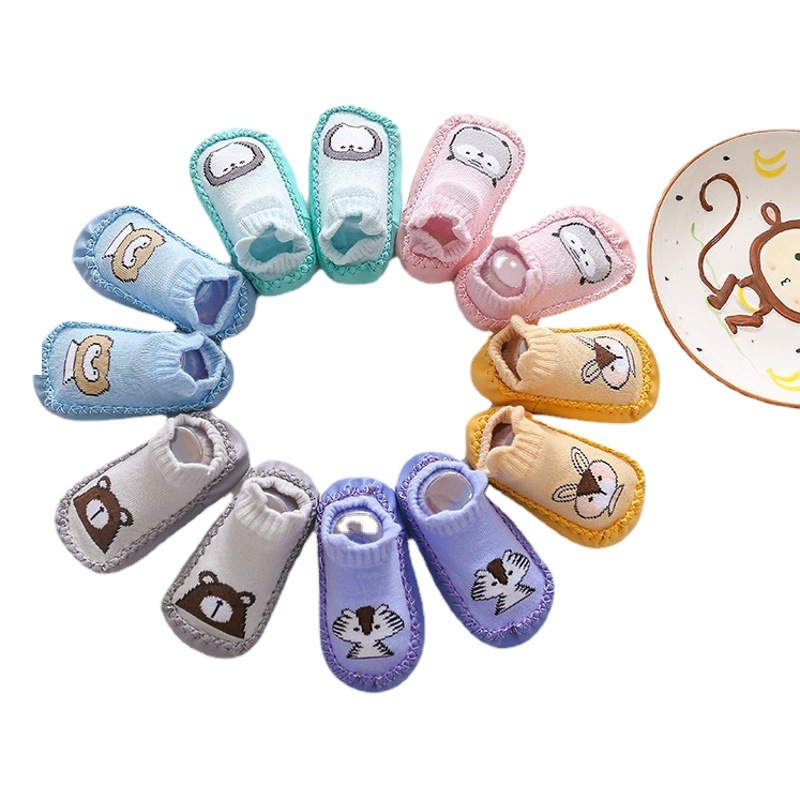 Primavera y otoño calcetines inferiores de cuero de dibujos animados zapatos de bebé calcetines bebé niño antideslizante 0-1-3 años de algodón calcetines de piso para niños PD001