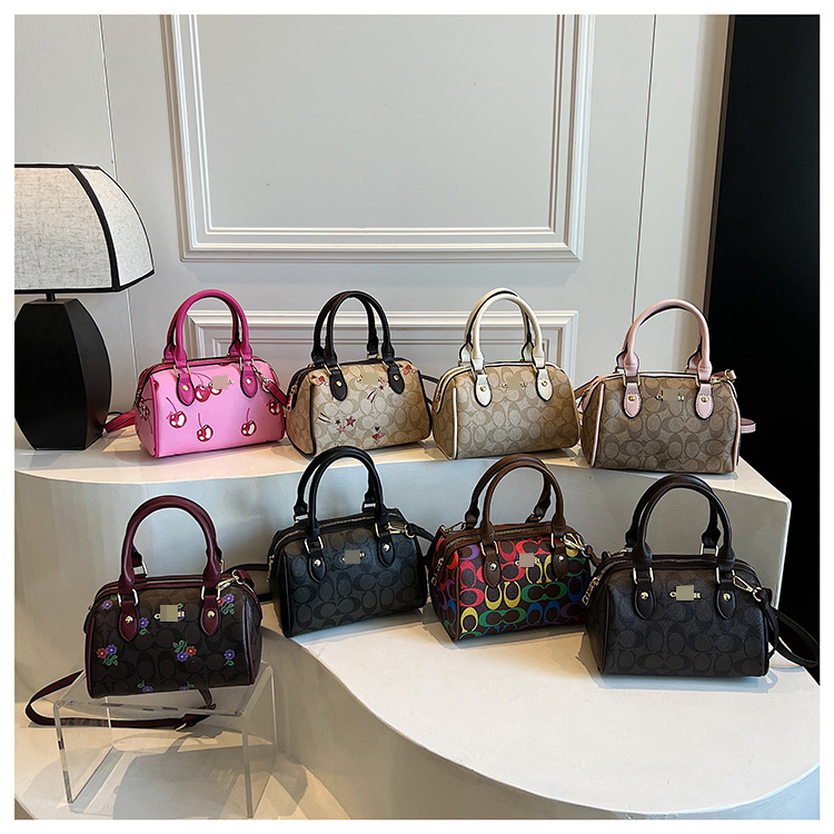 Bolso transfronterizo de Boston para mujer este año nuevo bolso de almohada impreso de alta gama bolso de mensajero de hombro simple urbano