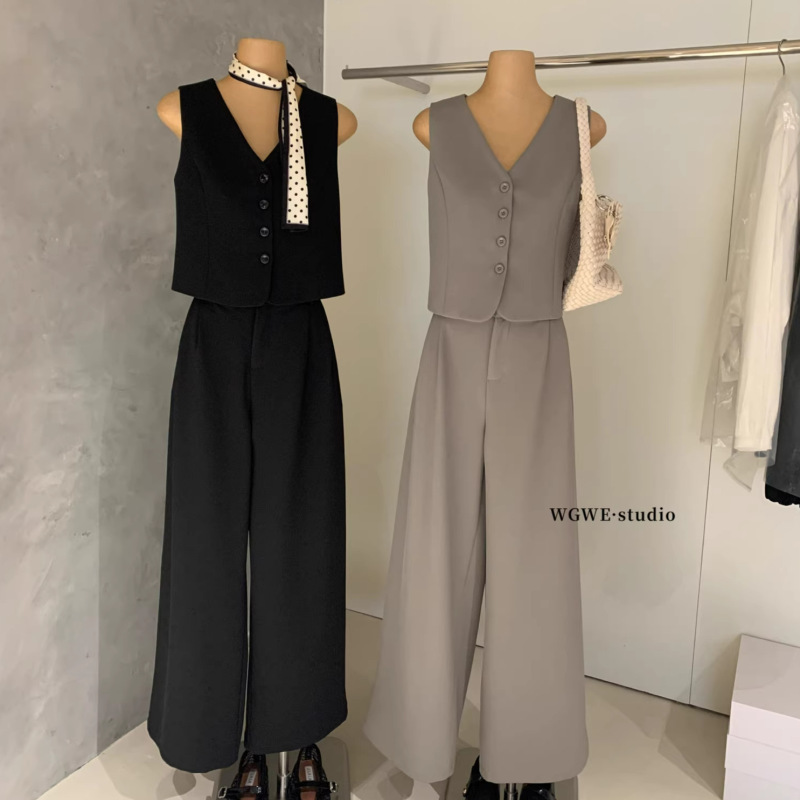 Wgwe8279 French-Style Niche Casual Old Money Style Short Vest and Wide-Leg Pants Set Wgwe8279 French-Style Niche Casual Old Money Style Short Vest and Wide-Leg Pants Set