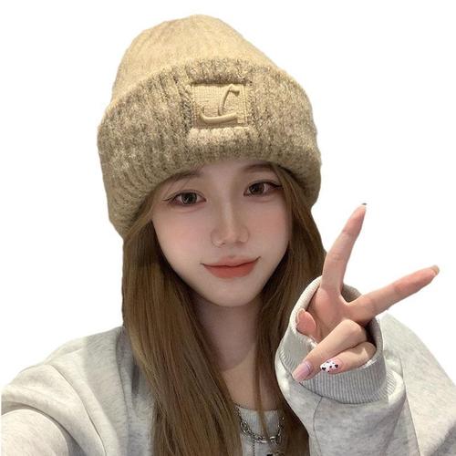Knitted thick wool winter hat for girls, 2025 new model, warm, large head circumference, makes face look smaller, cold-resistant ear covering beanie