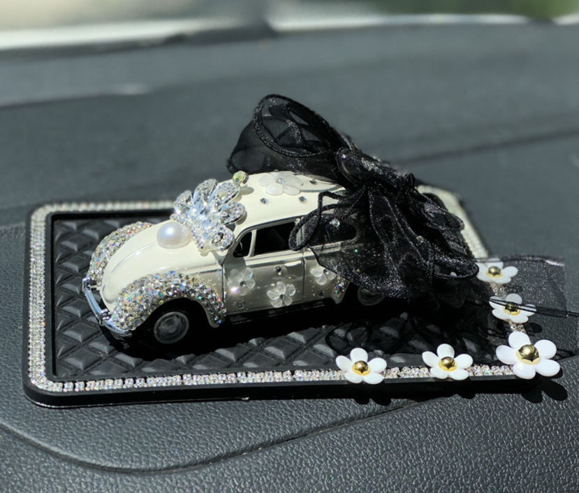 Adornos de coche con incrustaciones de diamantes Asiento de perfume de coche creativo Adornos de coche Suministros de coche Otras cerámicas Simple Beauty Night Si