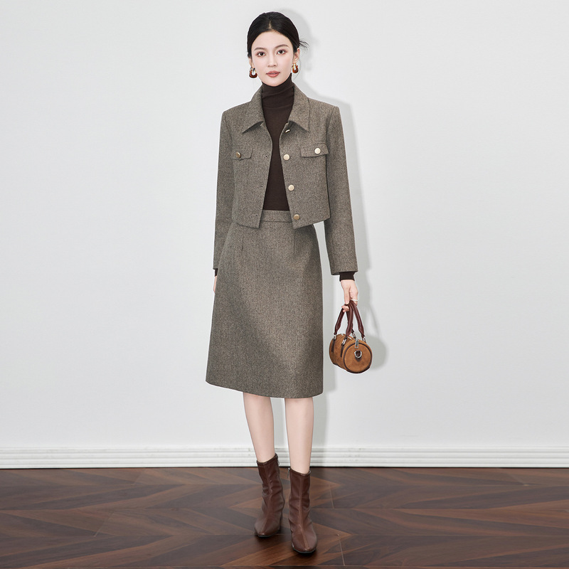 2512809-Nanyou High-Quality Tweed Style Herringbone Woolen Short Top Jacket + Skirt Two-Piece Suit
