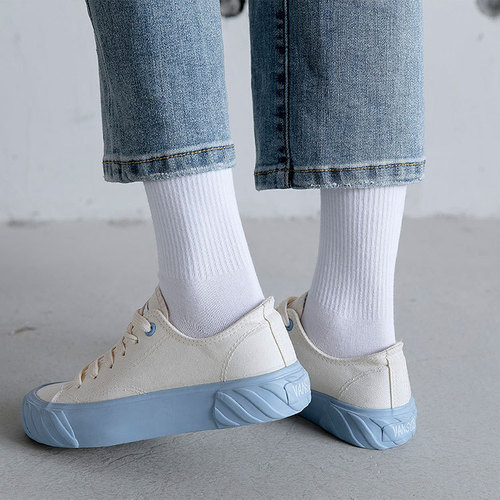 Men's and Women's Unisex Tall Calf Socks, Mid-Calf Sports Socks, Basketball Socks, Solid Color Breathable Sweat Absorbent Anti-Odor Short Calf Socks