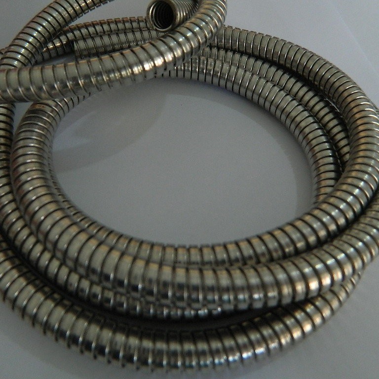 武汉电线电缆用蛇皮管，不变形、不脱扣金属护线管DN16