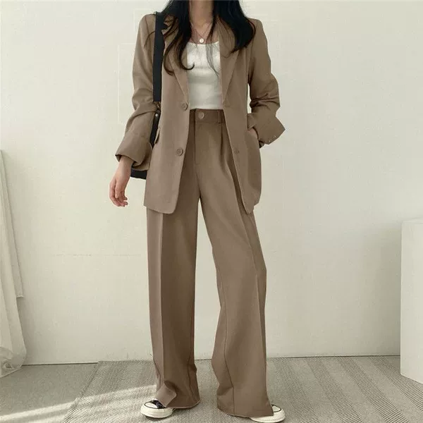 Khaki set