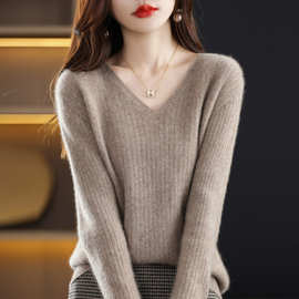 24春季女式针织衫套头低领毛衣女V领打底羊毛绒衫韩版外贸批代发