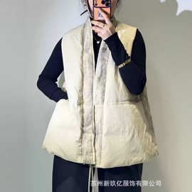 2025秋冬V领复古国风90白鸭绒羽绒服马甲 系带文艺保暖无袖外套女