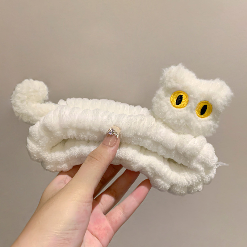 Otoño y invierno dibujos animados peluche lavar la cara cinturón de cabello máscara de mujer lavar la cara cinturón de cabello impermeable estereoscópico impermeable adornamientos de cabello al por mayor