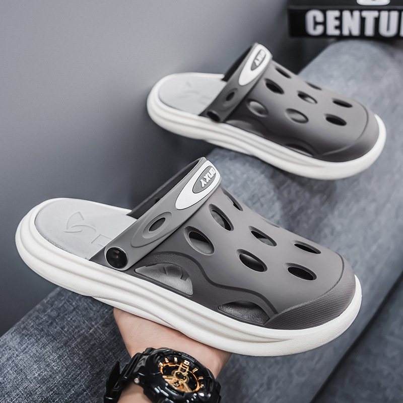 Zapatos de verano para hombres, zapatillas de bolsillo ligeras y medias, 2025 nuevas zapatillas de playa antideslizantes para hombres.