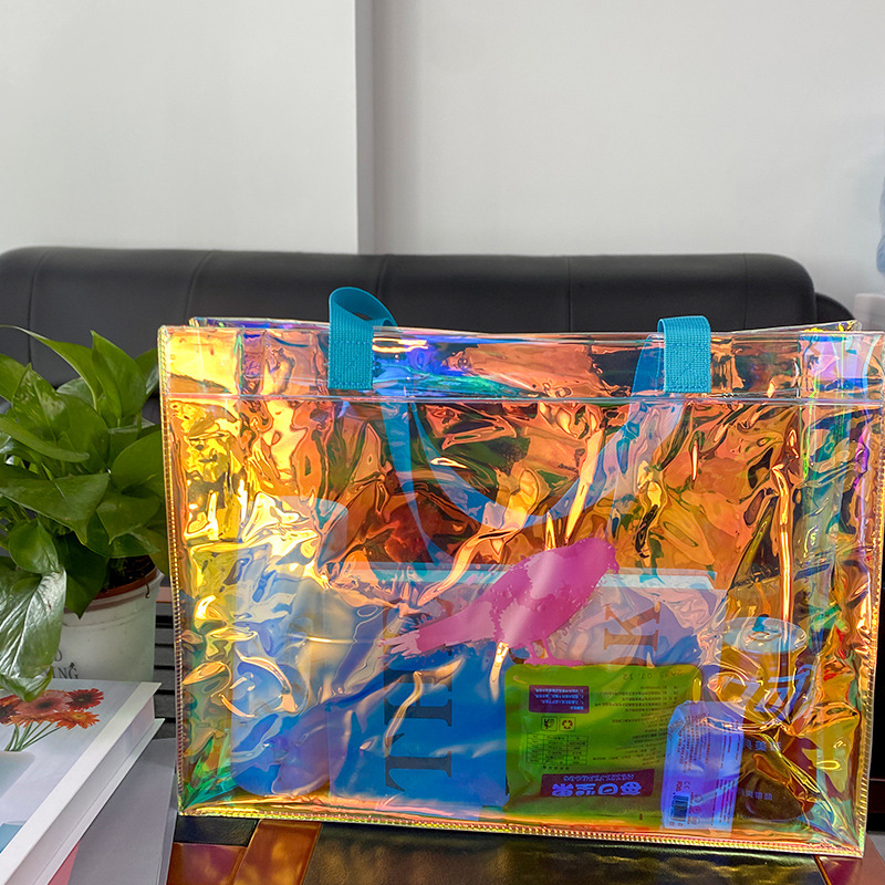 厂家直销新款动物类pvc幻彩手提袋防水便携大容量镭射手提礼物袋