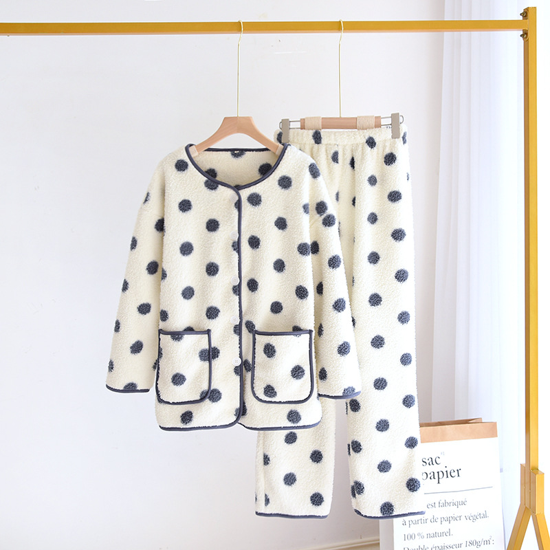 LZQ白色波点顆粒絨毯パジャマセット