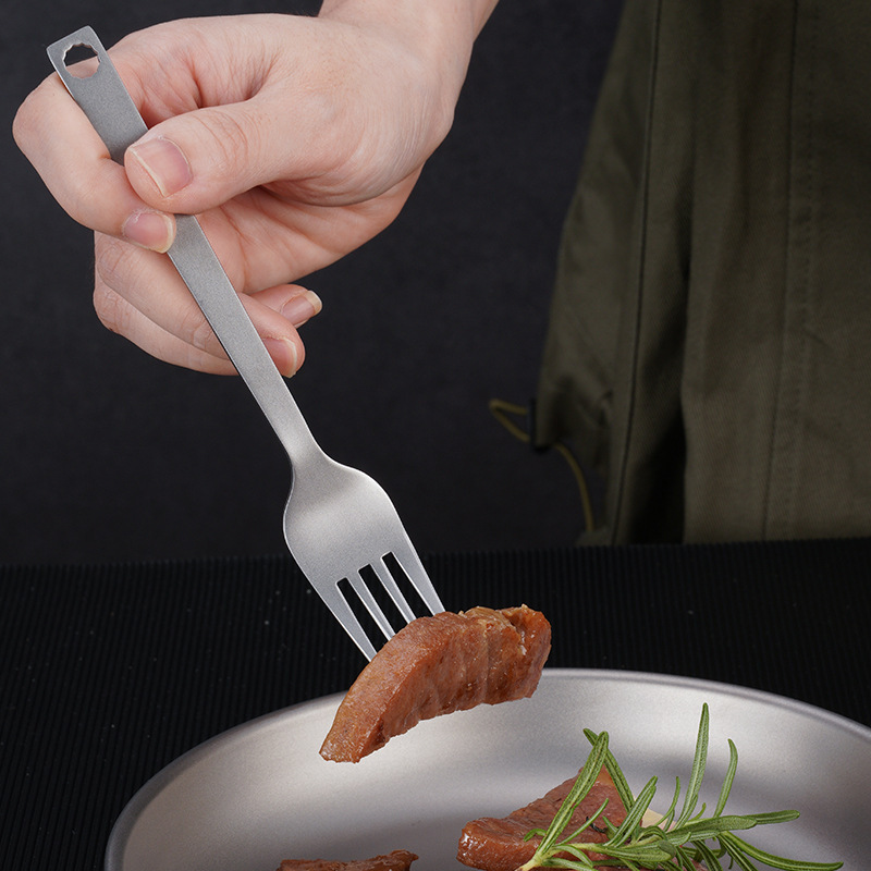 純チタン食器4点セット家庭用屋外キャンプ野炊飯抗菌防かび純チタン食器セットナイフフォークスプーン箸|undefined