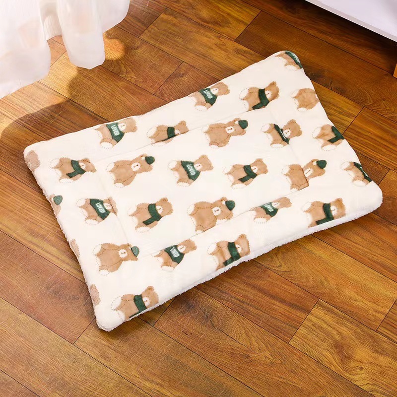 メーカー卸売りペットの睡眠マットは、秋冬の保温地マット猫犬共通の睡眠毛布ソファーマットを厚くする|undefined