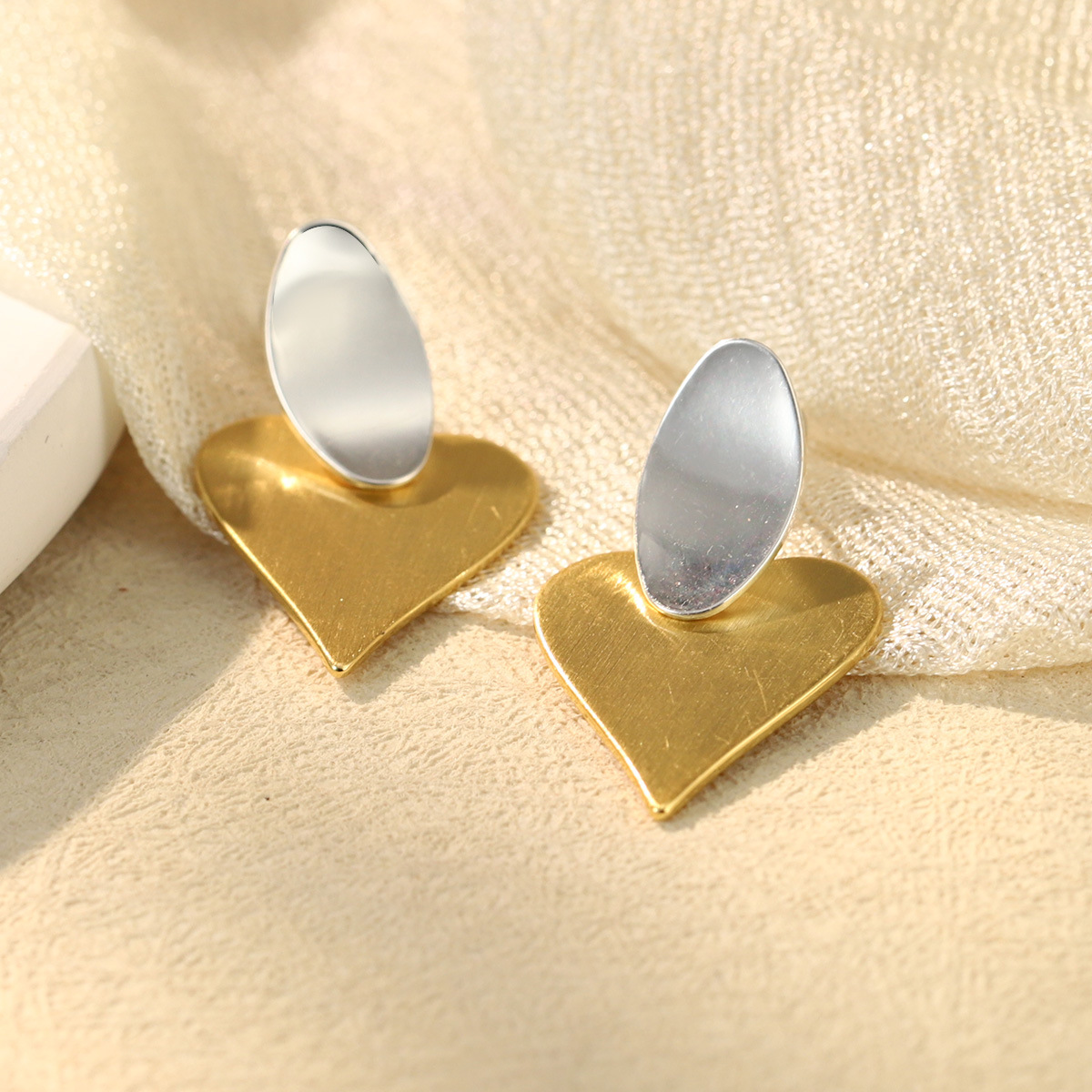 7g Weight Copper Ear Needle Material Ear Studs Classification 1 Pair Quantity Daily, Street Occasion Copper Material Geometric Pattern Women's Gender Mixed Metal, Plating Design Retro, Commute Style 1 Pair Retro Commute Geometric Mixed Metal Plating Copper Ear Studs 13