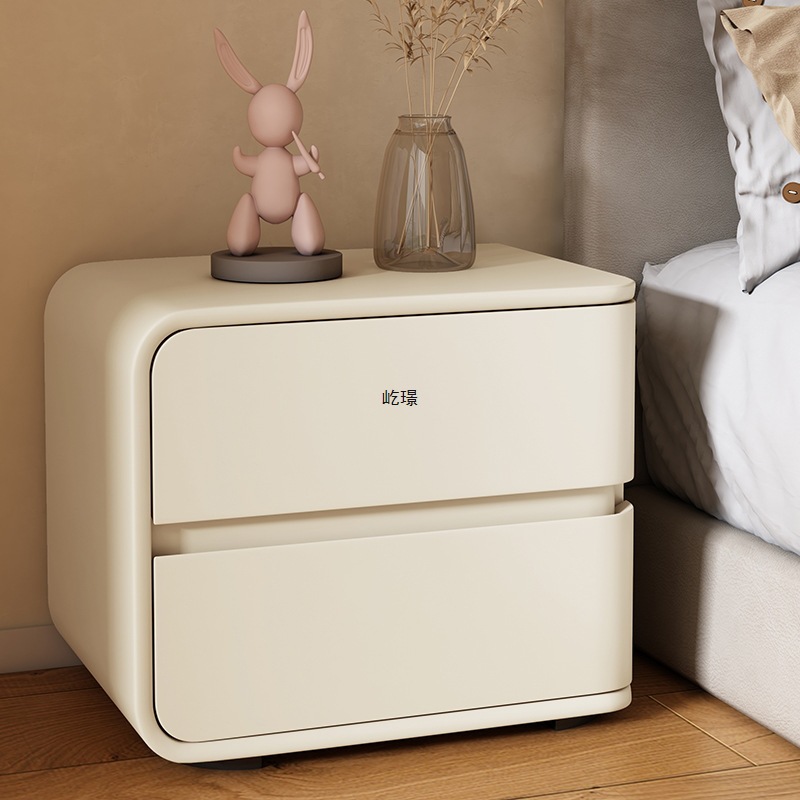 Italian Simple Modern Solid Wood Leather Bedside Table Wabi-Sabi Cream Style Girly Pink Art Bedroom Small Side Cabinet