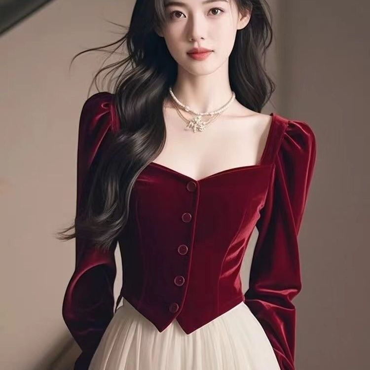 Hepburn Style French Retro Velvet Top for Women, New Square Neck Slim Fit Classic Design Shirt Retro Top