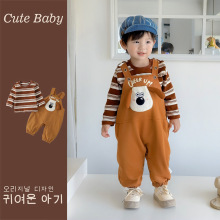 男宝宝套装2025秋季新款一岁婴儿衣服秋装背带裤连体衣卡通两件套