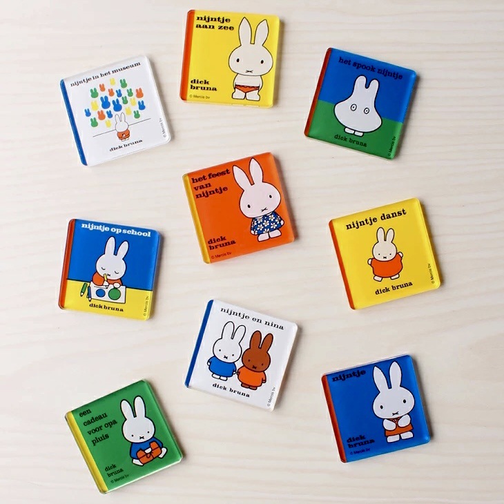 跨境经典卡通动漫米菲兔亚克力磁性冰箱贴磁性贴吸铁石米菲一家